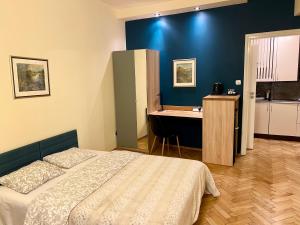 Kuchnia lub aneks kuchenny w obiekcie Apartamenty i Studia HERBARIUM