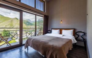 Splošen pogled na gorovje oz. razgled na gore, ki ga ponuja hotel