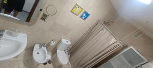 Un baño de CASA JOSE "Acogedor Apartamento cerca de la playa"