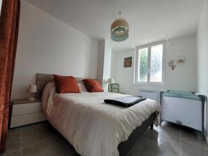 Photo de la galerie de l'établissement Le Renard -maison cosy-, à Salbris 3 autres photos