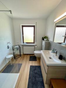 Ένα μπάνιο στο Ferienwohnung Marx +10 φωτογραφίες