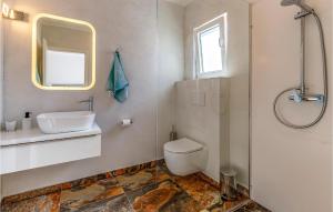 Łazienka w obiekcie Pet Friendly Apartment In Madulin