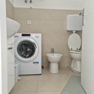 Phòng tắm tại Studio apartman Port