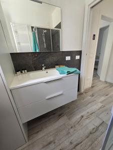 Koupelna v ubytování Home23Jesolo! Beach, Parking and Bikes included