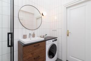 Fotografia z galérie ubytovania 2 - bedroom Apartment with balcony - Rejtana 10 v Krakove