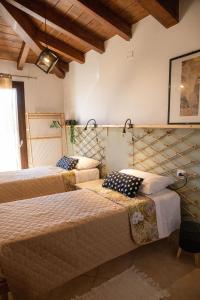 Postel nebo postele na pokoji v ubytování Yellow House