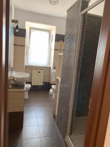 Ванная комната в Casalebellavista +18 фотографий