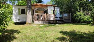 Imagen de la galería de Mobil Home Cosy, en Saint-Chéron