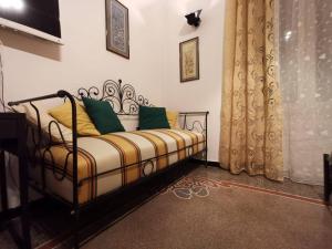 Letto o letti in una camera di La Corte Charm Apartment- Where the memories are made