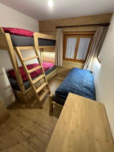 Gallery image of Famiglia De Zolt- Stella Alpina in San Pietro di Cadore