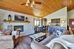 Fotografie z fotogalerie ubytování Lazy llama lodge #2150 v destinaci Big Bear City