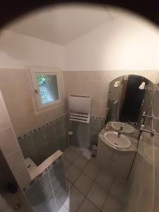 Koupelna v ubytování Gîte de vacances Sud de la France