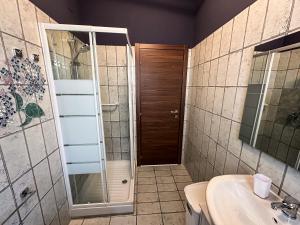 Koupelna v ubytování Intero Appartamento con Balcone - Villa Ciaculli + 13 fotografií