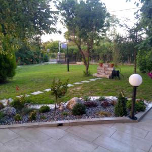 Zahrada ubytování Fanis Apartments