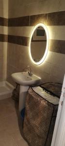 Ένα μπάνιο στο منتجع جولدن بيتش 1