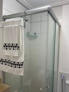 Koupelna v ubytování Apartamento Completo no Beach Living Porto das Dunas - Apto Luxo