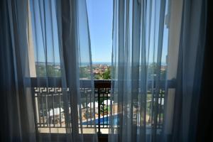 Gallery image of Kristin Palace in Obzor +28 photos