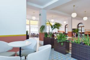 Istumisnurk majutusasutuses J5 Hotels Helvetie & La Brasserie