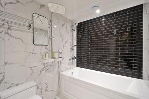 Rubato Hotel Ulsan Junggu的一间浴室
