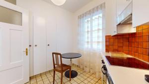 Fotografie z fotogalerie ubytování Charming flat in the heart of Sierre v destinaci Sierre