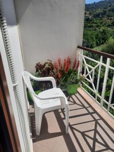 Balkón nebo terasa v ubytování Guesthouse Ndroq