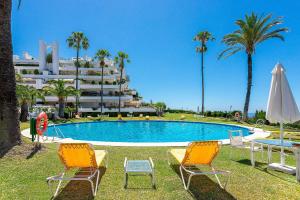 Basen w obiekcie Las Lomas de Marbella Club lub w pobliżu