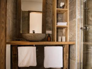 Koupelna v ubytování Hotel Garni Buchenhof + 37 fotografií