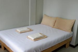 Postel nebo postele na pokoji v ubytování Borj Hotel