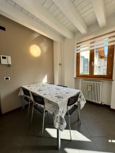 Fotografie z fotogalerie ubytování Alex's lake house v destinaci Riva di Solto