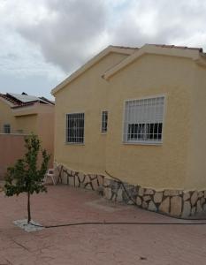 Tòa nhà nơi nhà nghỉ dưỡng tọa lạc +14 ảnh