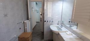 Koupelna v ubytování Maison Lumière