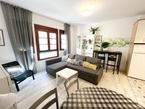 Posedenie v ubytovaní Velarde Deluxe Beach Flat byCanary365