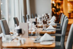 Restaurace v ubytování Post Seefeld - Wellnesshotel Tirol + 37 fotografií