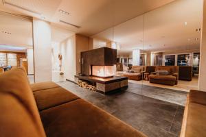 Posezení v ubytování Post Seefeld - Wellnesshotel Tirol + 47 fotografií