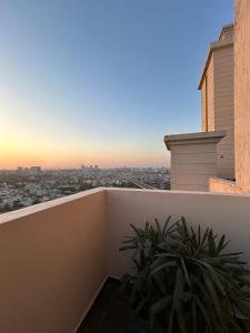 Balkón nebo terasa v ubytování Rhythm Gurugram Hotel & Suites, Sohna Road + 37 fotografií