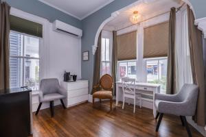 Χώρος καθιστικού στο Prince Albert Guest House, Provincetown +12 φωτογραφίες