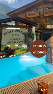 Πισίνα στο ή κοντά στο Albergo Punta Zerbion