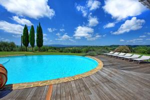 Πισίνα στο ή κοντά στο Villa Ferdinando by PosarelliVillas