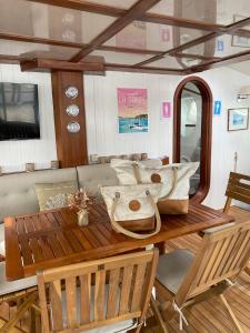 Posezení v ubytování Valmarelo Maxi Catamaran