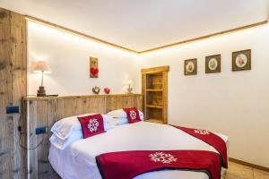 Postel nebo postele na pokoji v ubytování Il Nido di Letizia