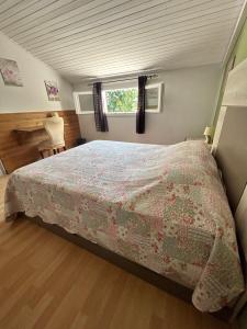 Postel nebo postele na pokoji v ubytování Quinta de Areias