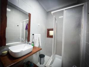 Koupelna v ubytování Tchada- Duplex + 6 fotografií