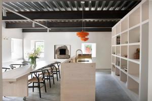 Posezení v ubytování Casa de diseño con gran terraza