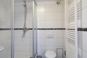 Ένα μπάνιο στο Centauren Apartment 03 Modern im Herzen Bremens +6 φωτογραφίες