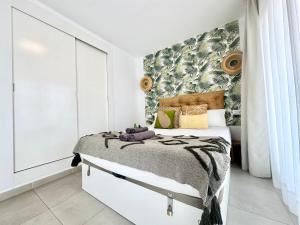 Postel nebo postele na pokoji v ubytování Caramel Cookie con Piscina, Doble terraza, Parking y WIFI