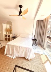 Ένα ή περισσότερα κρεβάτια σε δωμάτιο στο CASA CARRATALÁ