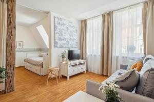 Posezení v ubytování Loft über den Dächern Coburgs, Parkplatz