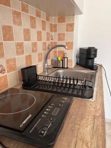 Gallery image of Plateia Sea View Apartment in Samos +7 photos