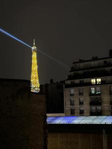 Foto Pariisis asuva majutusasutuse Say hello to the Eiffel Tower galeriist