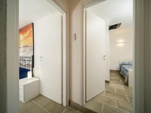 LA FINESTRA SUL MARE - Antonella Apartment客房内的一张或多张床位